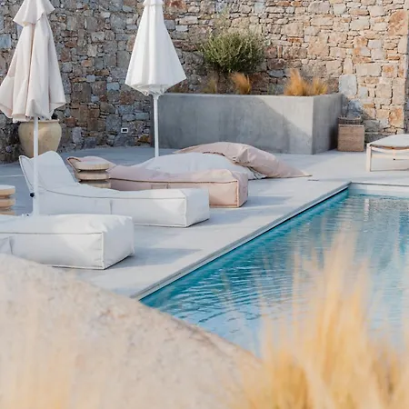 My Comfy Hotel Klouvas