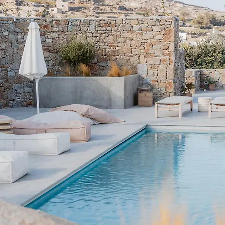 Oliving Mykonos Luxury 4* Klouvas