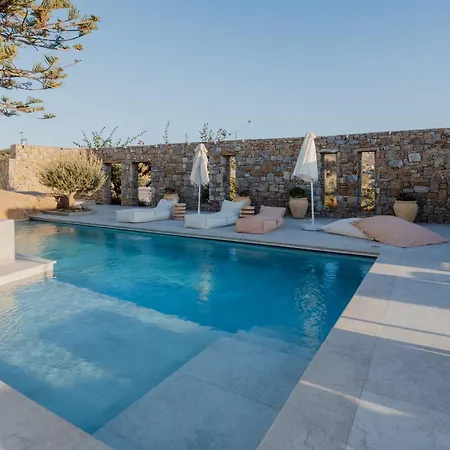 ホテル Oliving Mykonos Luxury 4*