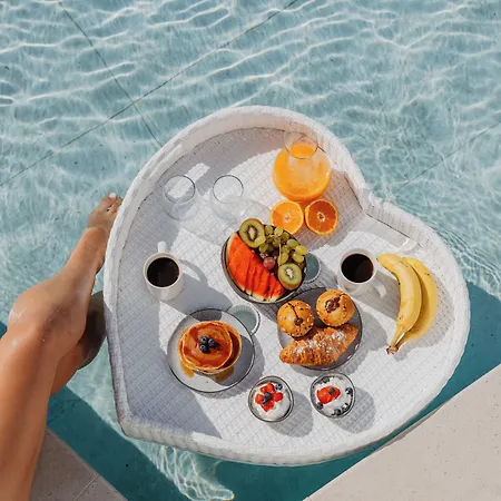 ホテル Oliving Mykonos Luxury