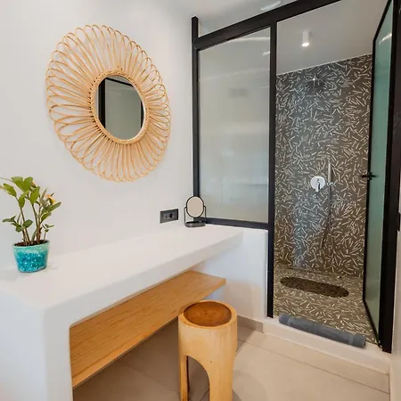 Oliving Mykonos Luxury Κλουβάς