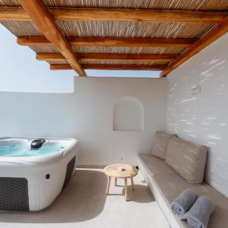Oliving Mykonos Luxury Hotel 4*