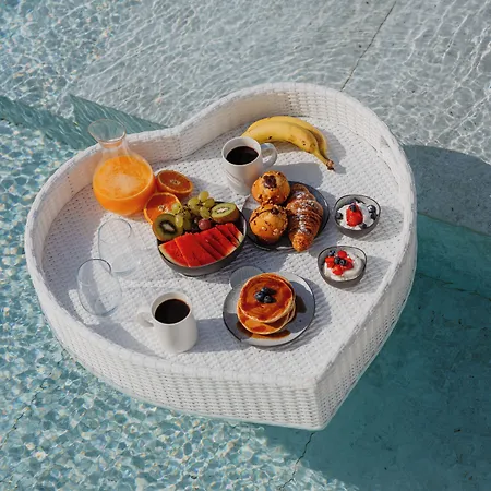 Oliving Mykonos Luxury Ξενοδοχείο Κλουβάς