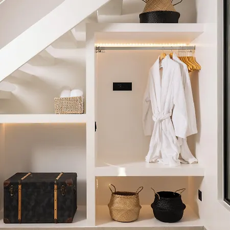 Oliving Mykonos Luxury Hotel Klouvas