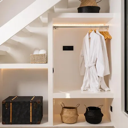 Oliving Mykonos Luxury Hotel Klouvas