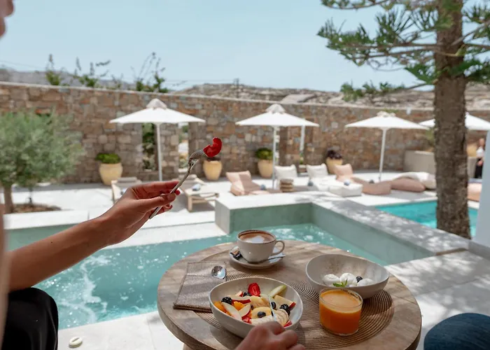 Hotel Oliving Mykonos Luxury 4*