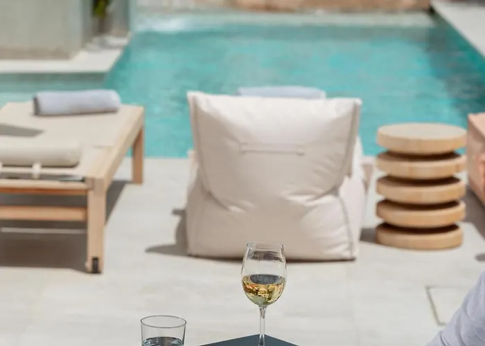 Oliving Mykonos Luxury Hotel