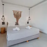 Hotel Oliving Mykonos Luxury 4*