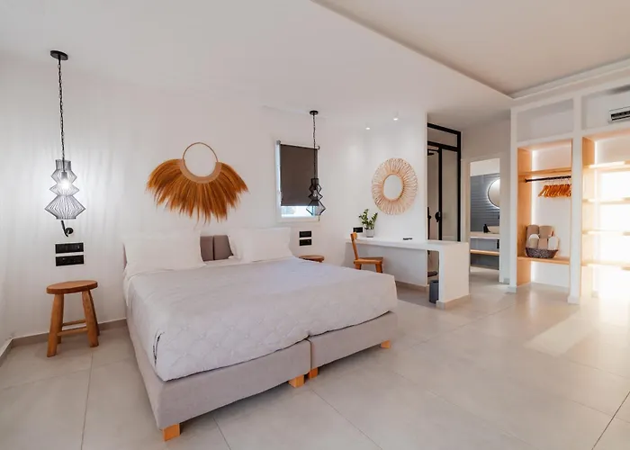 Hotel Oliving Mykonos Luxury 4*
