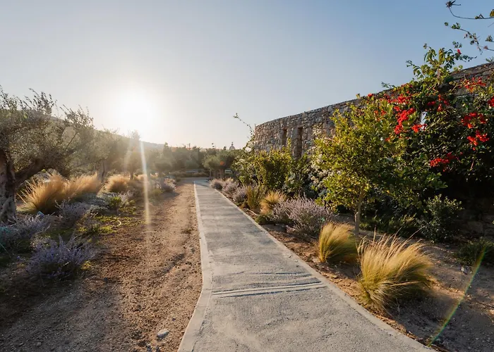 Oliving Mykonos Luxury Hotel